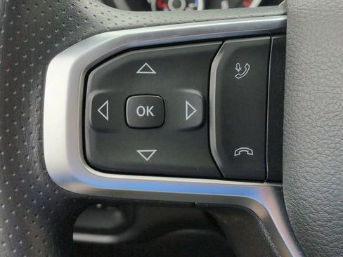 New 2026 RAM 2500 Tradesman w/ Chrome Appearance Group AWD/4WD image 24