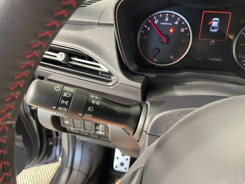 Used 2022 Subaru WRX Premium AWD/4WD image 12