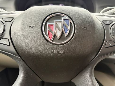 Used 2021 Buick Enclave Essence w/ Sound and Sites Package image 7