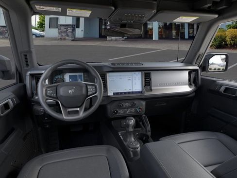 New 2025 Ford Bronco Badlands image 10