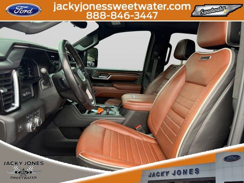 Used 2024 GMC Sierra 2500 Denali Ultimate AWD/4WD image 10