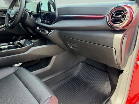 New 2026 Chevrolet Equinox RS image 43