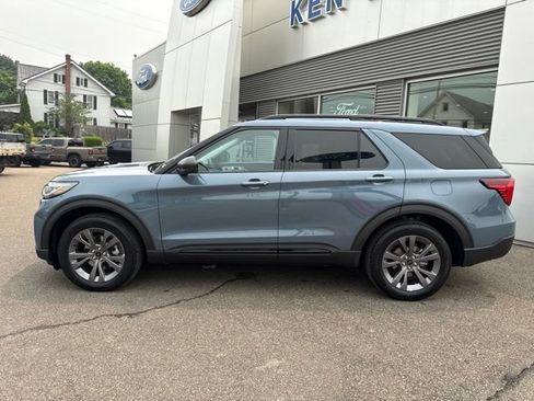 New 2026 Ford Explorer Active w/ Active Comfort Package AWD/4WD image 9