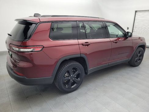 Used 2022 Jeep Grand Cherokee L Limited w/ Black Appearance Package RWD image 10