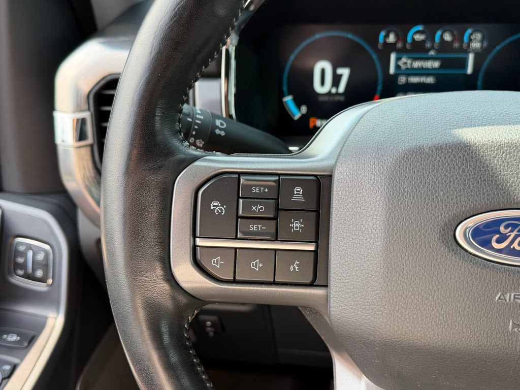 Used 2021 Ford F150 Lariat AWD/4WD image 37