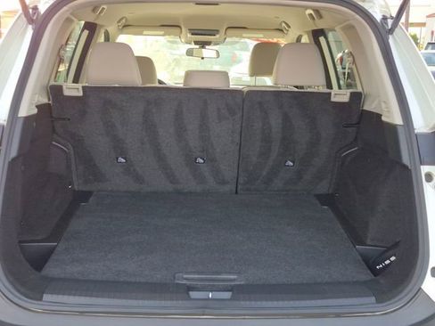 Used 2023 Nissan Rogue SV FWD image 6