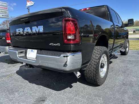 Used 2025 RAM 2500 Tradesman image 10