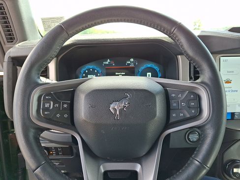 Certified 2025 Ford Bronco Outer Banks AWD/4WD image 19
