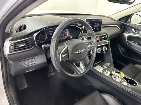 Used 2020 Genesis G70 2.0T image 13