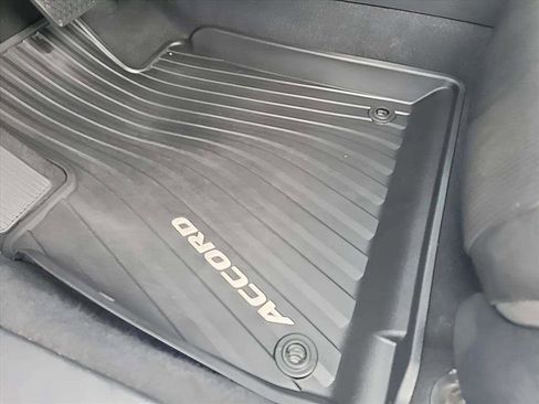 Used 2020 Honda Accord LX image 14