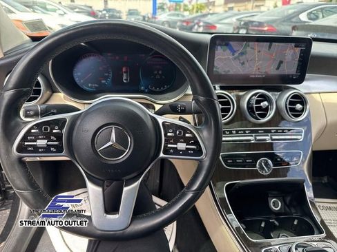 Used 2021 Mercedes-Benz C 300 4MATIC Sedan image 15