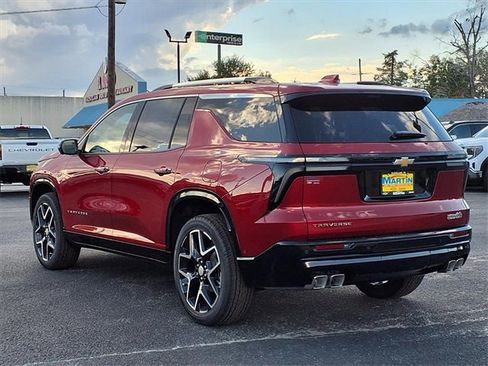 New 2026 Chevrolet Traverse High Country image 9