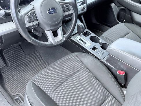 Used 2015 Subaru Outback 2.5i Premium AWD/4WD image 5