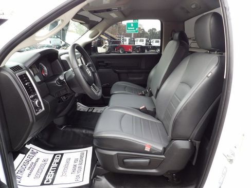 Used 2021 RAM 1500 Tradesman w/ Chrome Appearance Group image 16