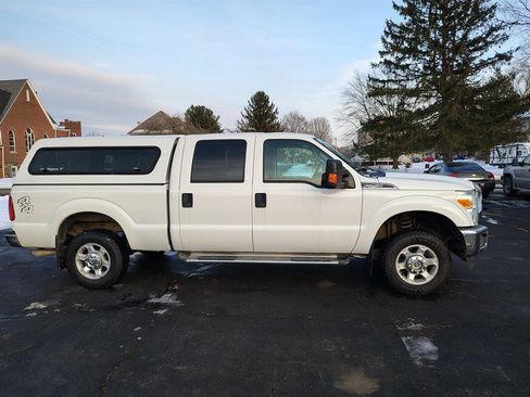 Used 2014 Ford F250 XLT image 2