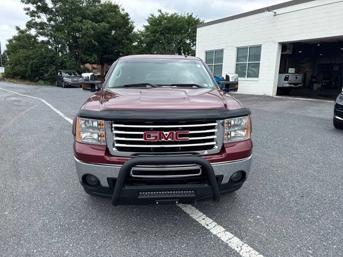 Used 2013 GMC Sierra 1500 SLT w/ All-Terrain Package AWD/4WD image 9
