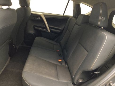 Used 2018 Toyota RAV4 XLE w/ Plus Extra Value Package FWD image 18