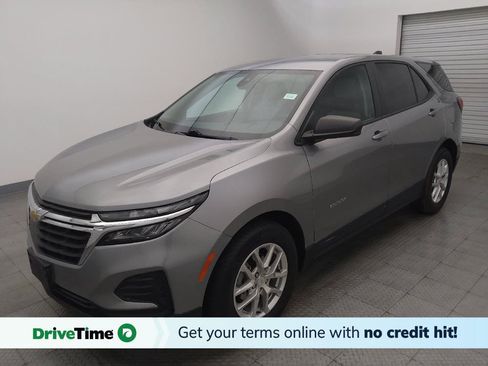 Used 2024 Chevrolet Equinox LS w/ LS Convenience Package FWD image 1