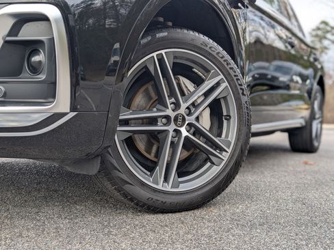 Used 2024 Audi Q5 e Premium Plus image 39