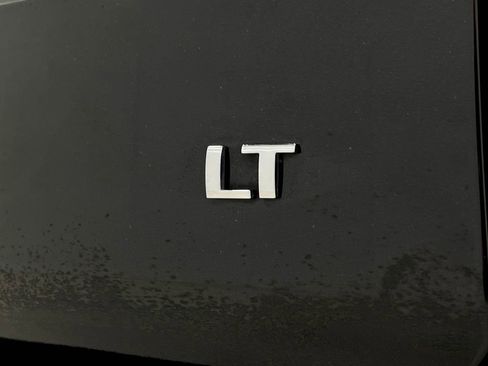 Used 2018 Chevrolet Traverse LT AWD/4WD image 46