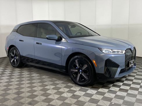 Certified 2024 BMW iX xDrive50 w/ Premium Package image 6