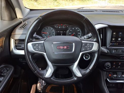 Used 2018 GMC Terrain SLE image 14