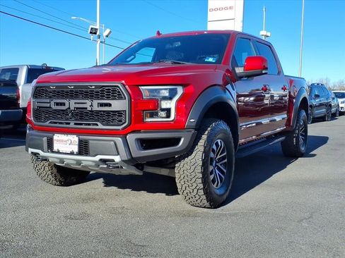 Used 2020 Ford F150 Raptor w/ Equipment Group 802A Luxury image 3