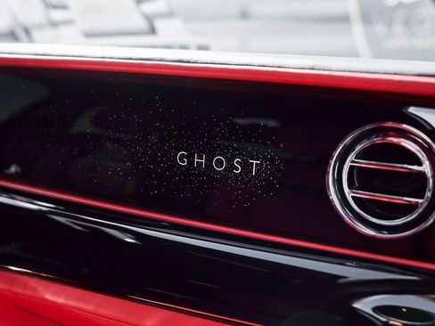 Used 2022 Rolls-Royce Ghost w/ Ghost Package AWD/4WD image 49