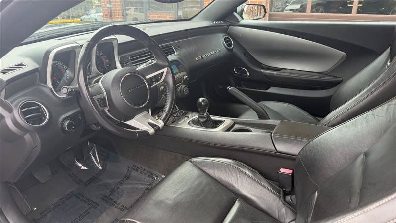 Used 2010 Chevrolet Camaro SS w/ RS Package RWD image 18