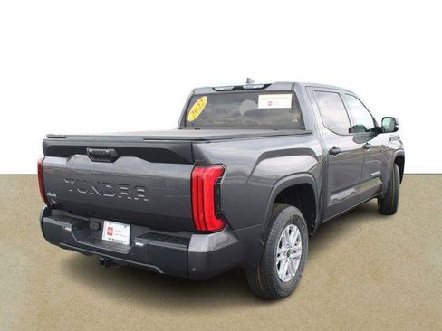 Certified 2022 Toyota Tundra SR5 w/ SR5 Convenience Package AWD/4WD image 4