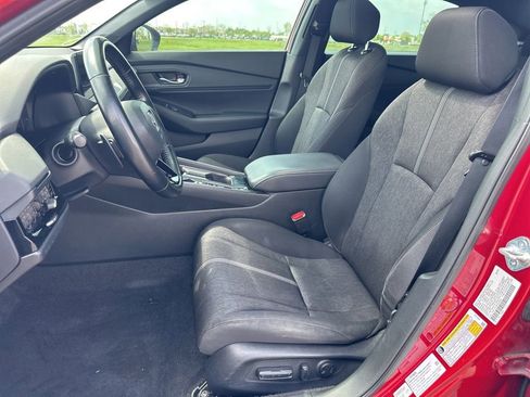 Used 2023 Honda Accord Sport image 14