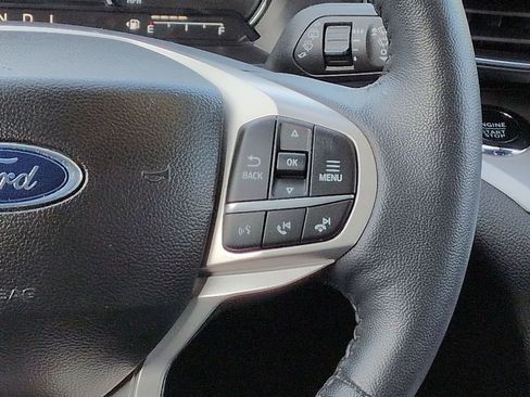 Used 2023 Ford Explorer XLT w/ Equipment Group 202A image 25
