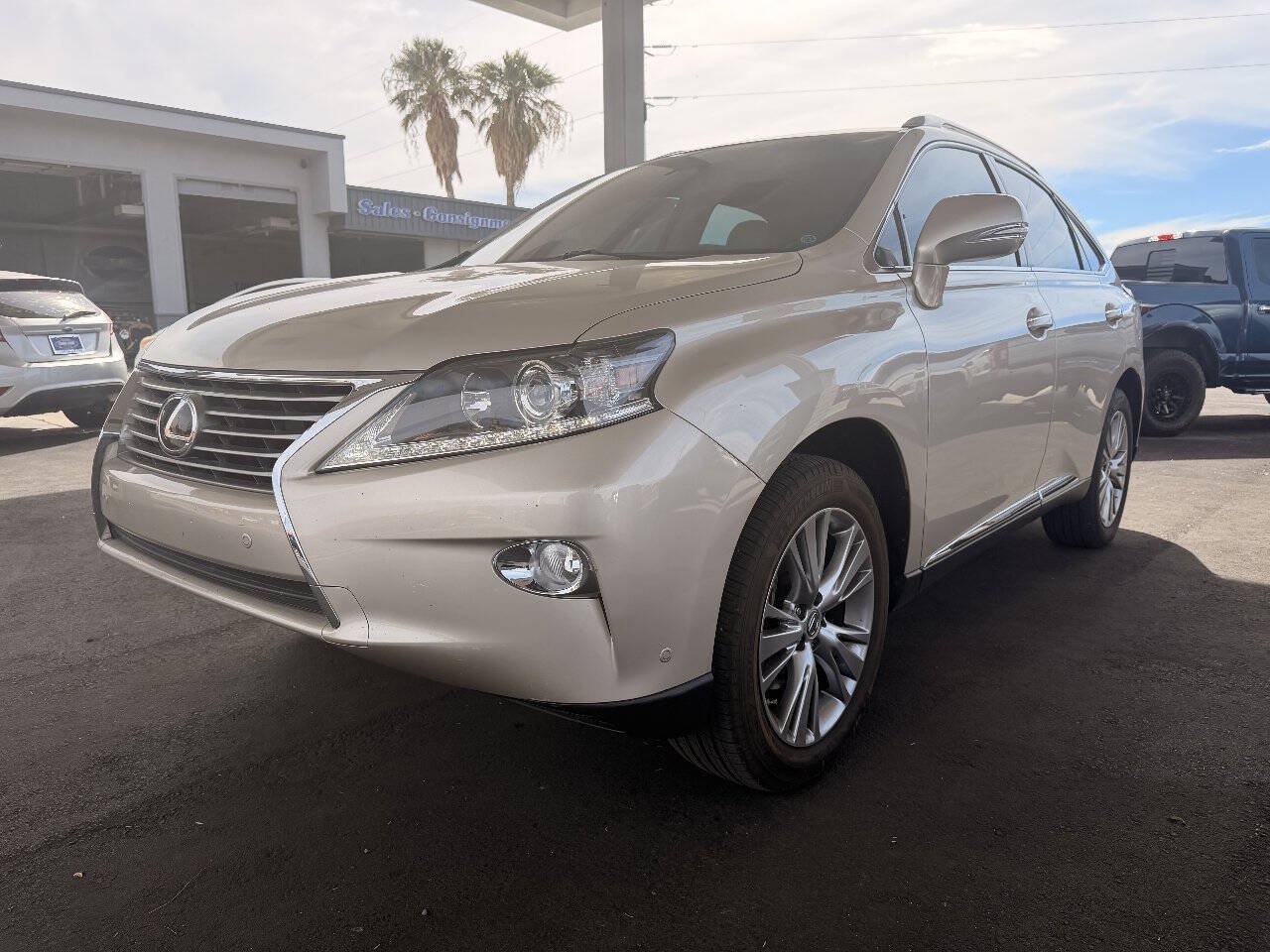Used 2014 Lexus RX 350 FWD w/ Navigation Package image 3