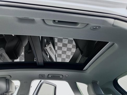 Used 2020 Audi Q5 Prestige image 32