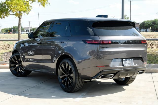 New 2026 Land Rover Range Rover Sport Dynamic SE AWD/4WD image 11