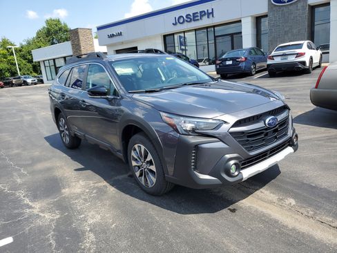 Used 2025 Subaru Outback Limited w/ Popular Package #2 image 4