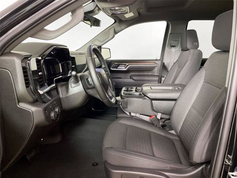 Used 2026 Chevrolet Silverado 1500 LT AWD/4WD image 5