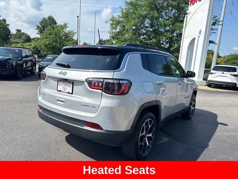 Used 2025 Jeep Compass Limited AWD/4WD image 7