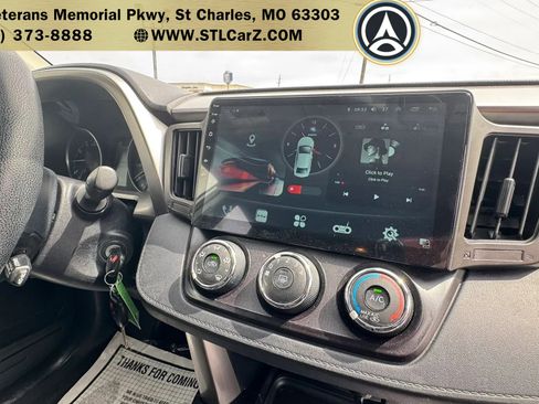 Used 2018 Toyota RAV4 LE w/ All Weather Liner Package FWD image 14
