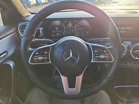 Used 2021 Mercedes-Benz A 220 image 21