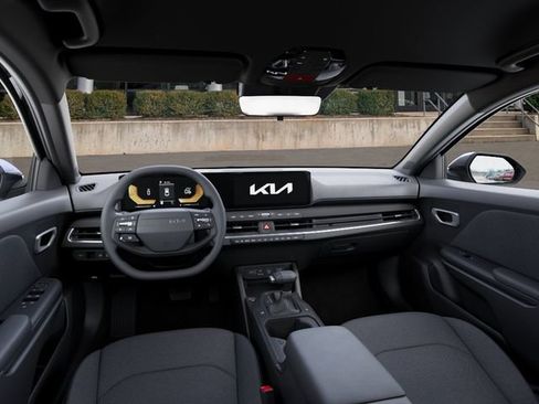 New 2026 Kia K4 FWD image 15