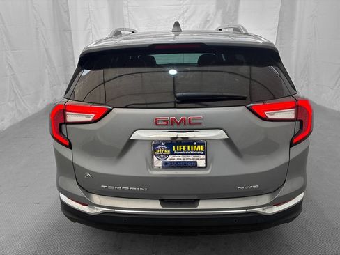 Used 2023 GMC Terrain SLT w/ Infotainment Package II AWD/4WD image 6