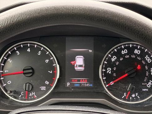 Used 2021 Toyota RAV4 XLE w/ Convenience Package AWD/4WD image 18