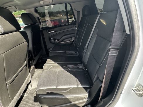 Used 2018 GMC Yukon SLT w/ HD Trailering Package RWD image 12