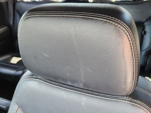 Used 2021 Chevrolet Silverado 1500 LT Trail Boss w/ LPO, Dark Essentials Package image 6