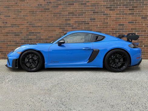 Certified 2024 Porsche 718 Cayman GT4 RS image 2