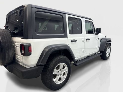 Used 2019 Jeep Wrangler Unlimited Sport S AWD/4WD image 13