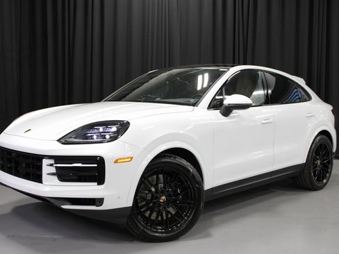New 2026 Porsche Cayenne S image 1