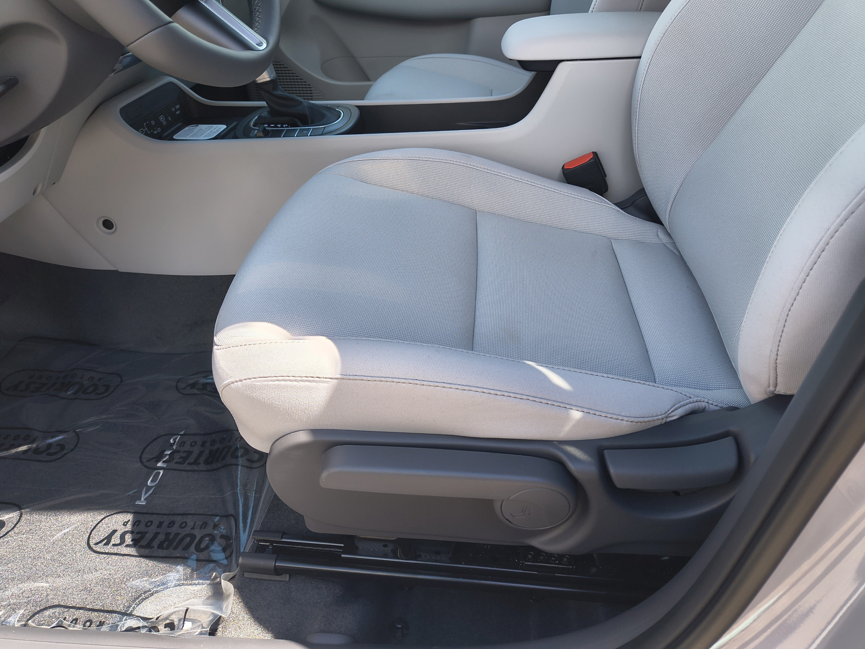 New 2027 Hyundai Kona SEL Sport FWD image 19