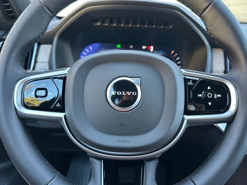 New 2026 Volvo XC90 B5 Plus image 22